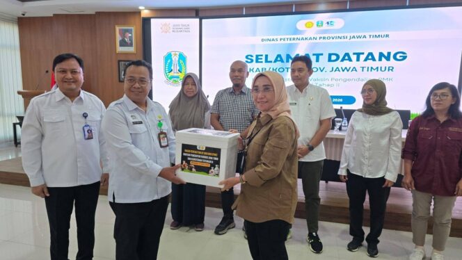 
					Sapu Bersih PMK: Jombang Targetkan 25 Ribu Dosis Vaksin Tuntas Sebelum Idul Adha