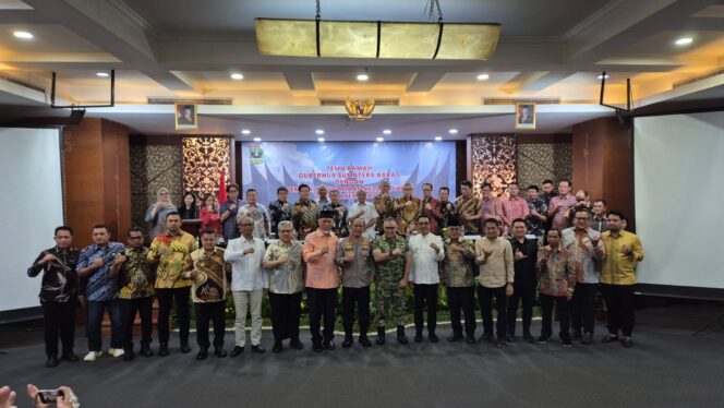 
					Dialog Sawit: Cara Sumbar Hindari Gesekan Pajak Air Permukaan