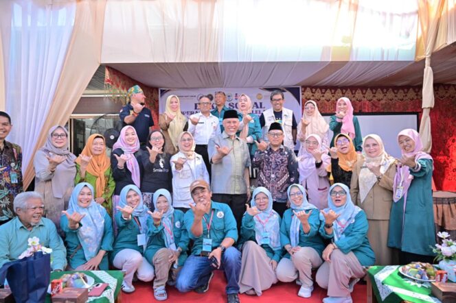 
					IASMA 1 Landbouw Bukittinggi dan Aisyiyah Gelar Bakti Sosial Operasi Celah Bibir dan Lelangit, Gubernur Mahyeldi : Wujud Kepedulian Nyata untuk Masyarakat