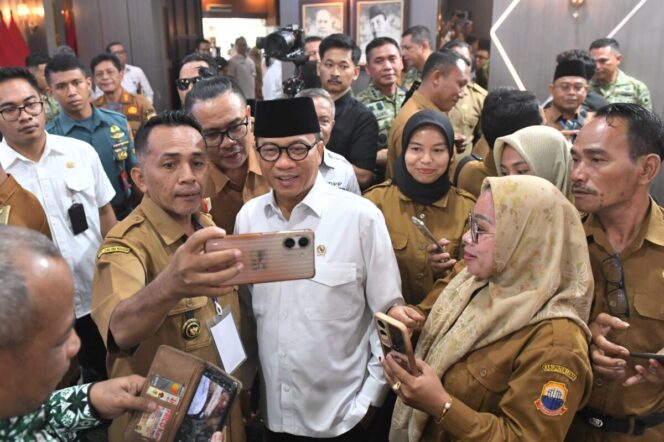 
					Lilin Kecil Desa: Mesin Utama Pangan Nasional Prabowo