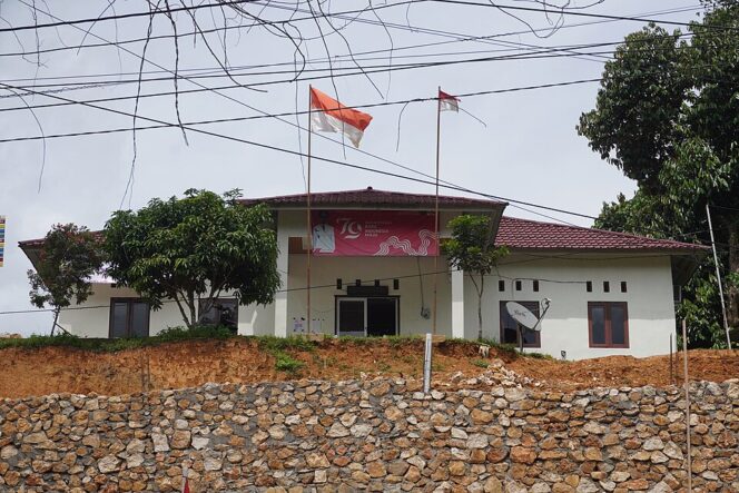 
					Sapi Kurban Wabup Tabalong Bahagiakan Warga Desa Lano