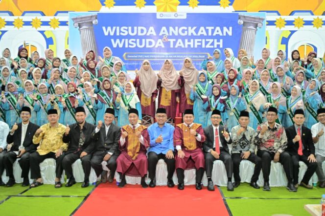 
					Mencetak Generasi Kritis: Investasi Karakter dari Akar Rumput
