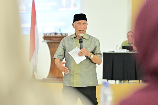 
					Reformasi Birokrasi Sumbar: Kualitas Pelayanan Publik Kini Naik Kelas
