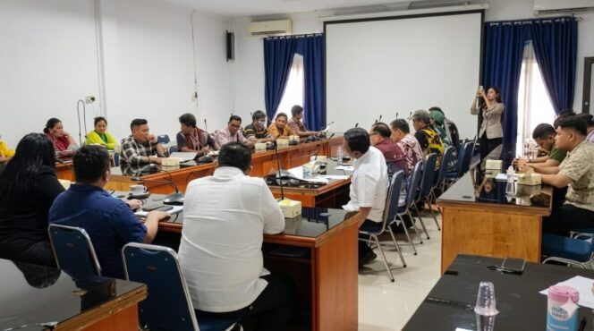 
					Pembangunan KDMP di Penungkiren berakhir damai melalui RDP DPRD Deli Serdang. (foto: istimewa)