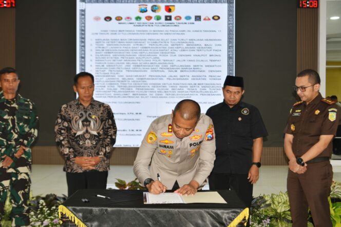 
					Tulungagung Perketat Keamanan Tradisi Suro di Tingkat Desa