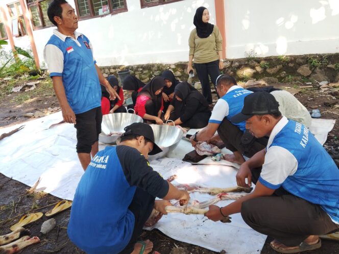 
					Edukasi Dapur Umum Tagana di Momen Iduladha Jombang