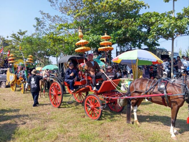 
					Karnaval Sedekah Bumi Desa Pelemgede: Pesta Rakyat Berbudaya