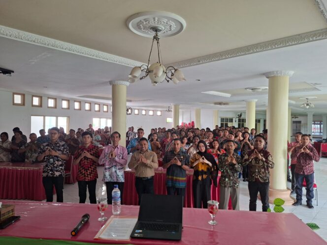 
					Pose bersama jajaran BPS Malaka dan Peserta Petugas sensus ekonomi 2026, (Foto Istimewa)