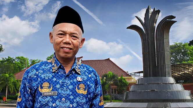 
					Kepala Dispemdes Subang, H. Hidayat