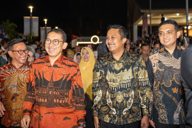 
					Bukittinggi Pernah Jadi Penyelamat Republik, Wagub Vasko Usulkan Sumbar Jadi Daerah Istimewa