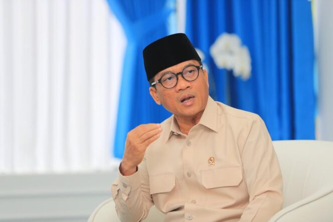 
					Warung Desa Dikepung Hoaks Deepfake, Warga Diminta Waspada