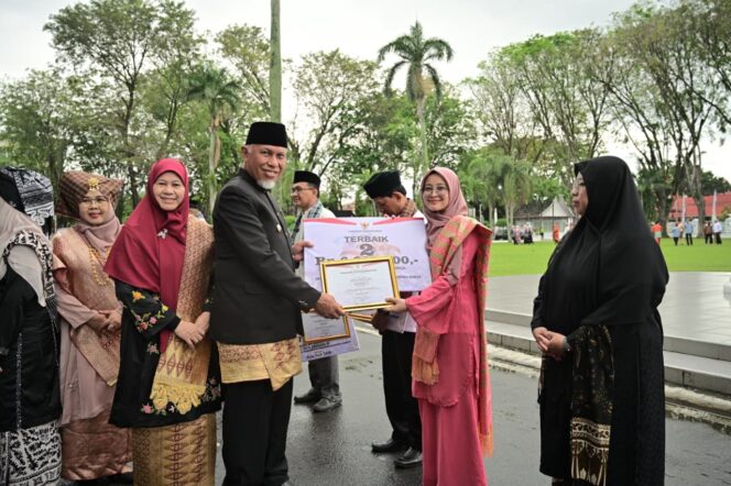 
					Ketahanan Keluarga Jadi Kunci Generasi Emas 2045, Gubernur Minta Perda Segera Diimplementasikan