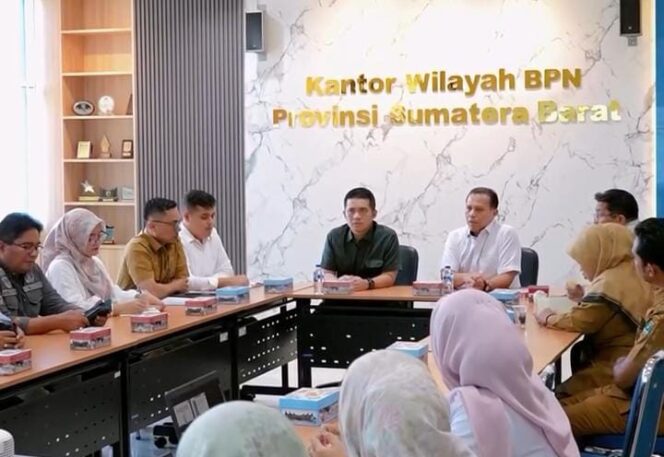
					Proses Pembebasan Lahan  Kawasan Pantai Padang Jadi Target Iqra Chissa Untuk  Pembangunan Fisik tahun 2028