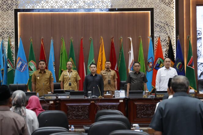 
					DPRD Sumbar Gelar Rapat Paripurna Penyampaian Perubahan KUA-PPAS APBD Tahun 2026