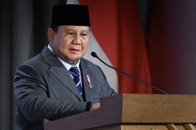 
					Membalik Arus: Strategi Prabowo Jadikan Desa Benteng Ekonomi Ekonomi Nasional