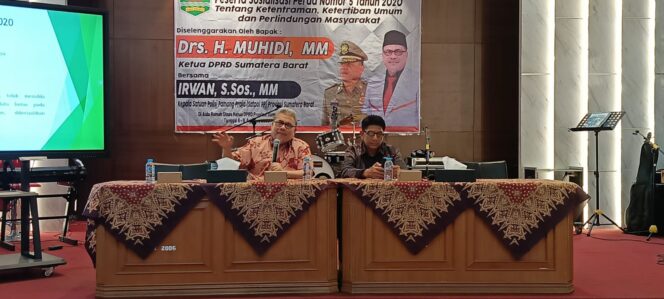 
					Sosper Perda Trantibum Buka Wawasan Warga, Wista Arena Ketua RT di Padang Sarai, Ini Sangat Membantu