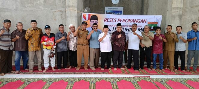 
					Warga Lubuk Minturun Desak DPRD Sumbar Benahi Sekolah