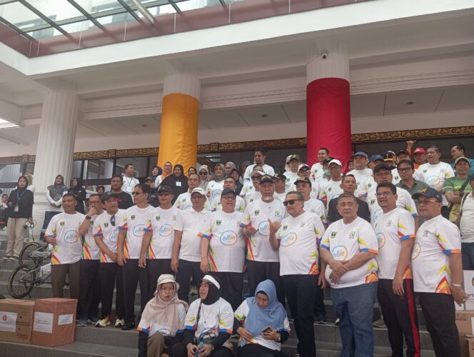 
					Gubernur Mahyeldi Apresiasi Dukungan Dunia Usaha Meriahkan Hari Jadi Sumbar ke-81