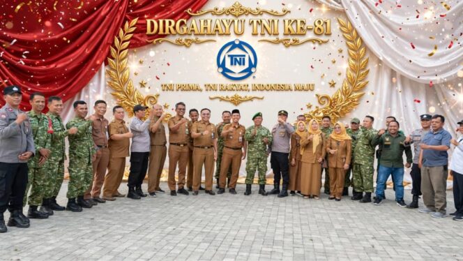 
					Sinergi Tiga Pilar Pebayuran Pasca-Pilkades di HUT TNI